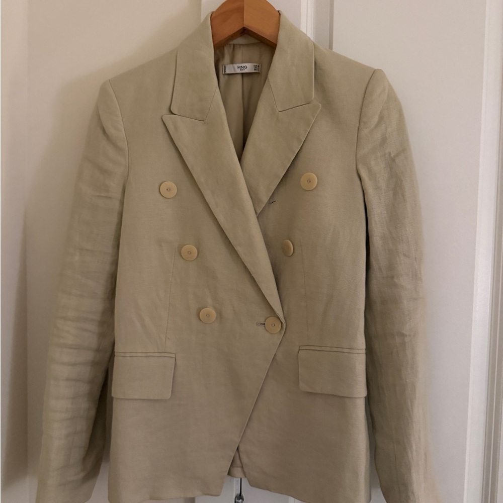 Mango Double-Breasted Linen Blazer